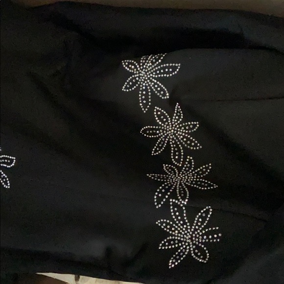 COPY - Cleaning closet! - Picture 2 of 3